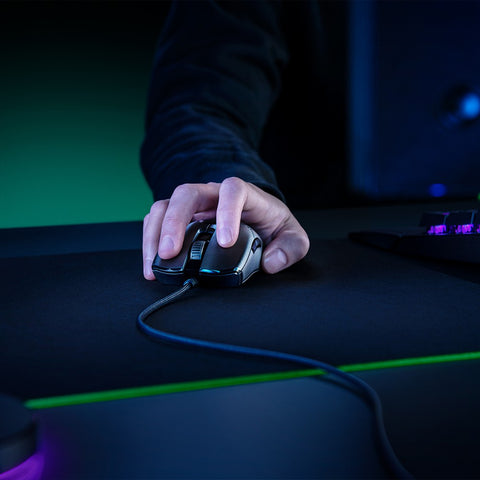 Razer Viper 8KHz Wired Gaming Mouse Lightweight Ergonomic Mouse with 8000Hz Polling Rate 20000DPI FOCUS+ Optical Sensor